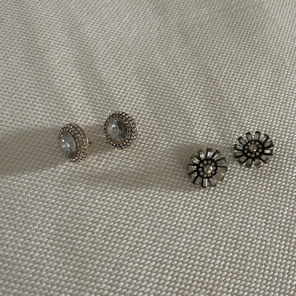 Costume jewelry earrings